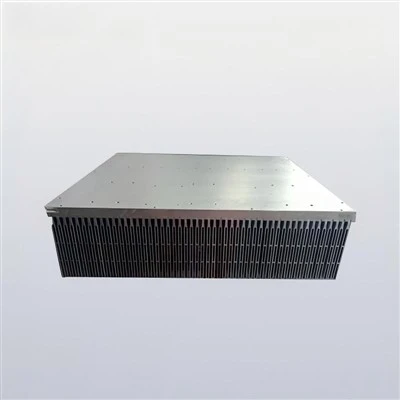 Dissipateur thermique à ailettes insérées creuses en aluminium personnalisé|Solution thermique intégrée pour les applications à-flux élevé